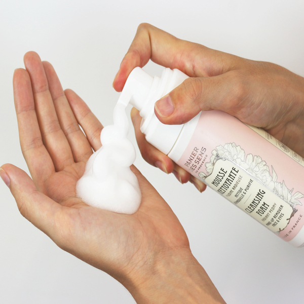 PEONY CLEANSING FOAM