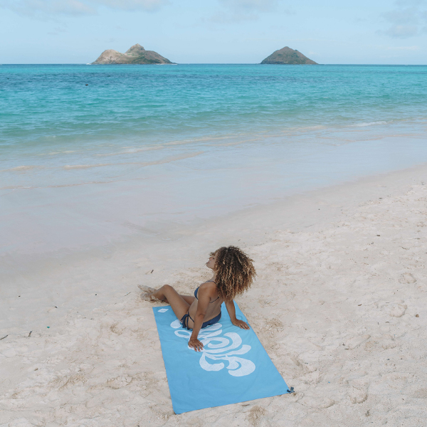 blue aloha beach towel